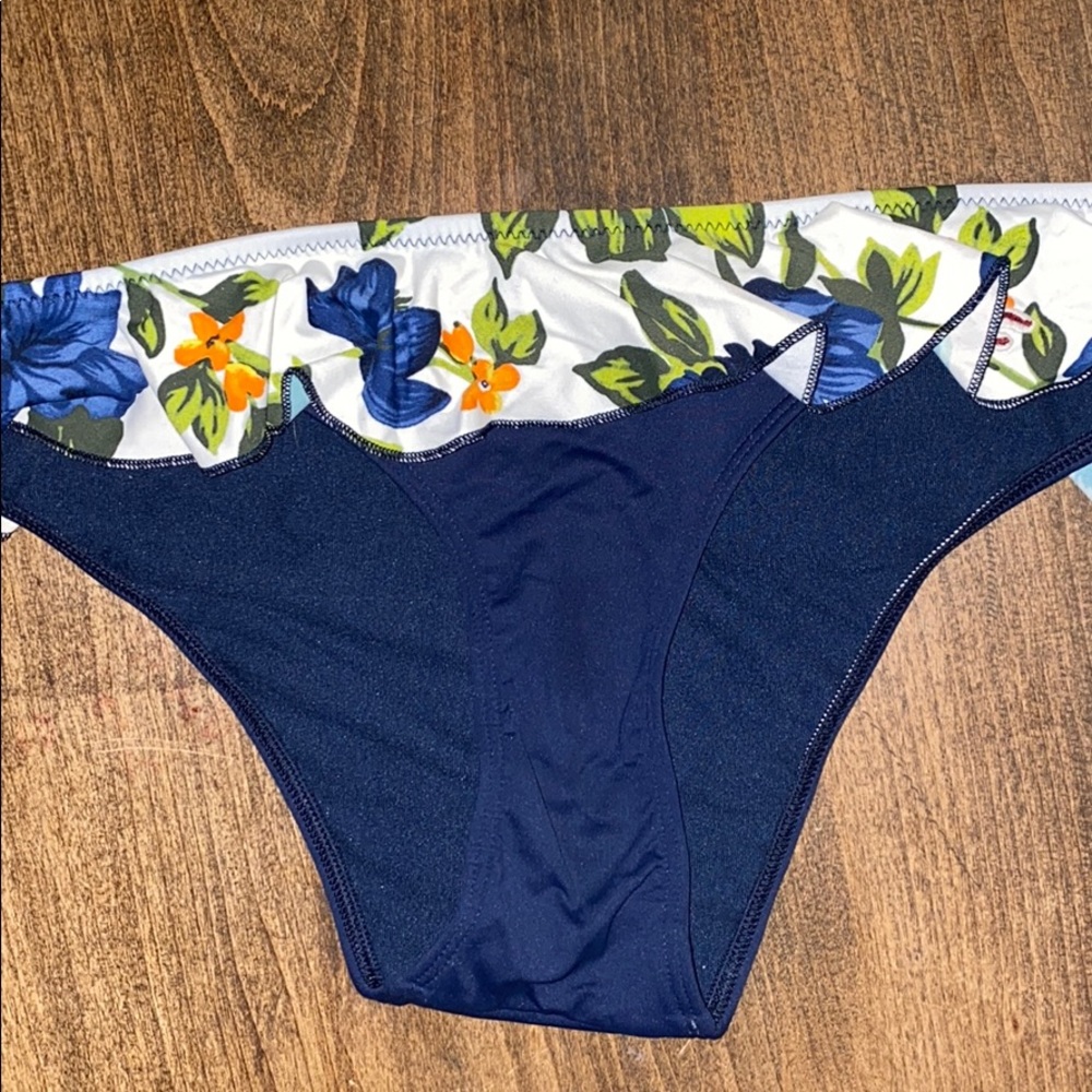 Convertible bikini - Picture 4 of 8